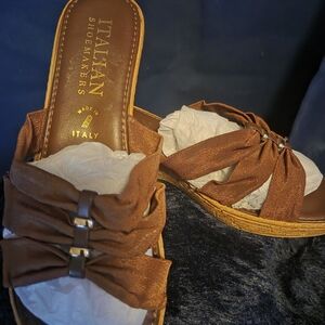 Italian Shoemakers Brown Stretch Strap Wedge Sandals Boho Size 8 Italy